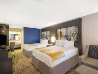 Motel Days By Wyndham Asheville Downtown North